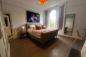 Photo 16- click for photo gallery